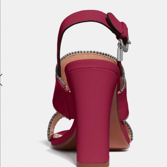 Rylie Sandal - Picture 5 of 5